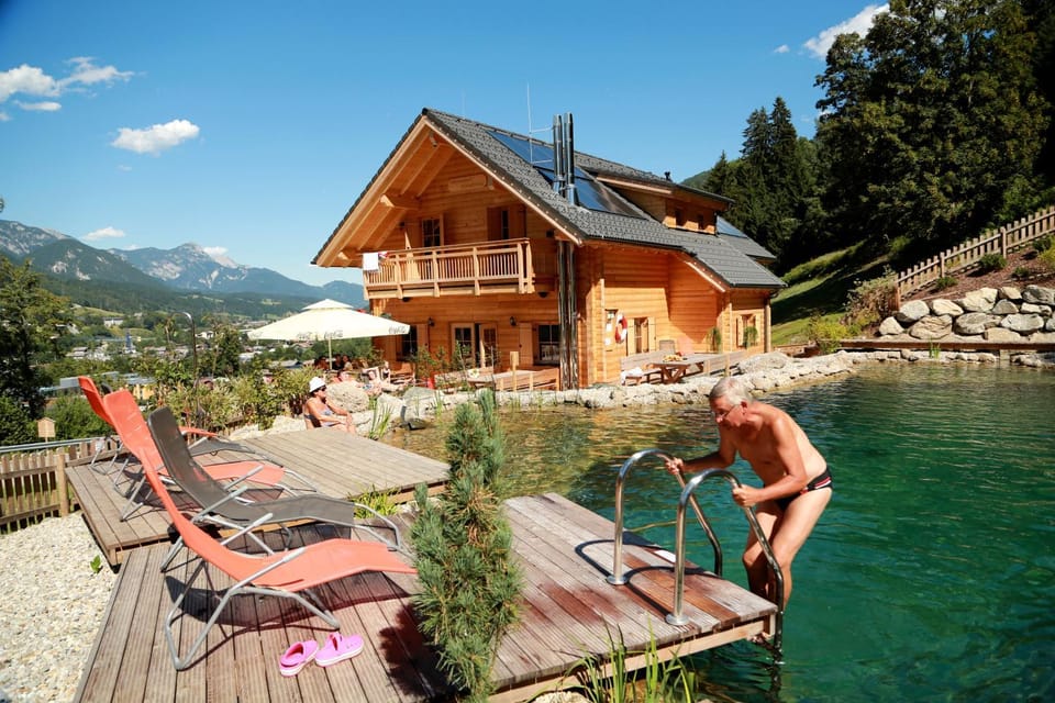 Swimming pool, Swimming pool