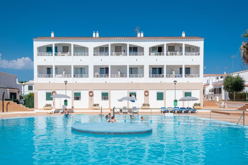 Property building, Swimming pool