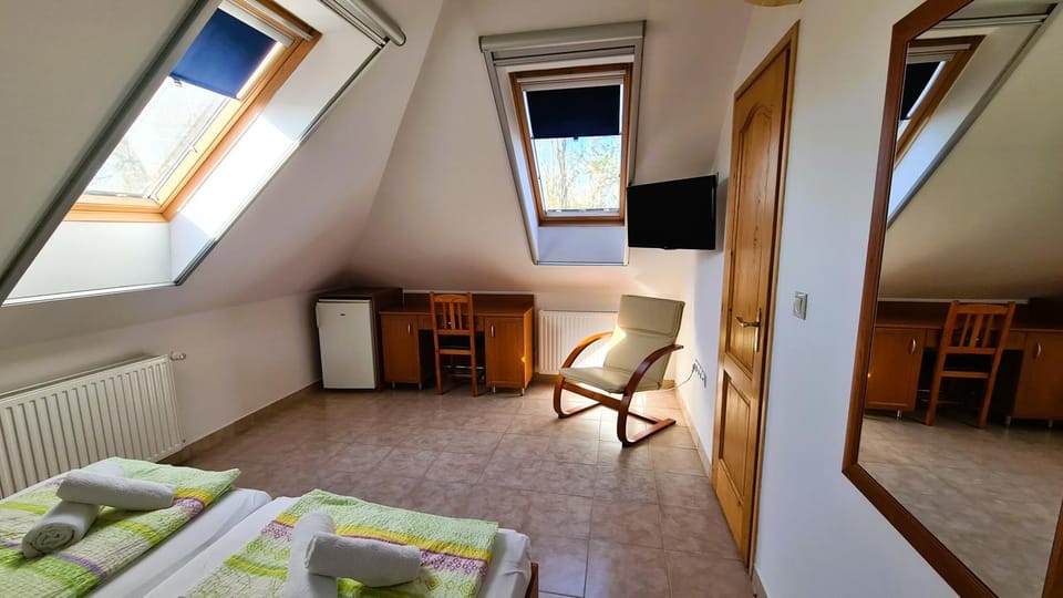 Bed, Photo of the whole room, Garden view, furniture, air conditioner