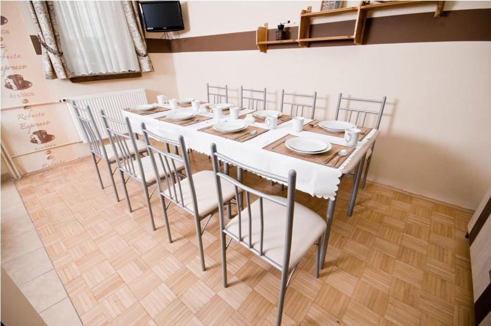 Noclegi ZŁOTA RYBKA Bed and Breakfast in Greater Poland Voivodeship