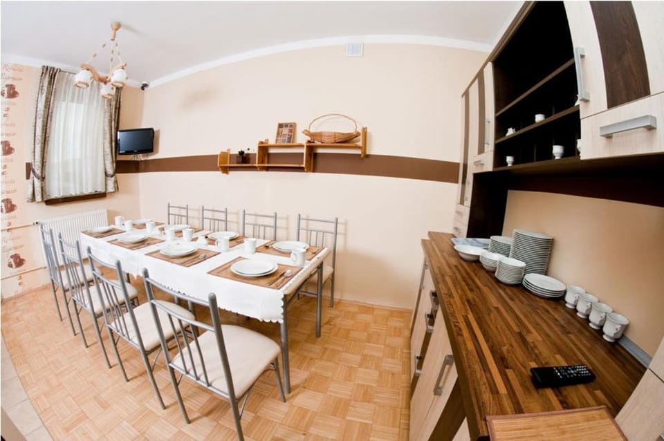 Noclegi ZŁOTA RYBKA Bed and Breakfast in Greater Poland Voivodeship