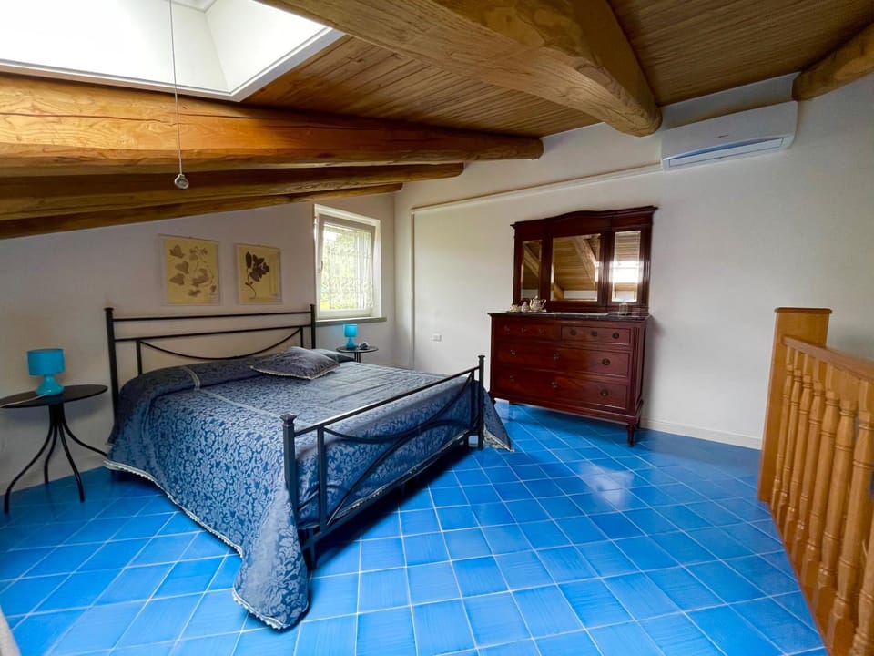 Casale Dionisia, Santa Maria di Castellabate, Appartamento Iris Country House in Campania