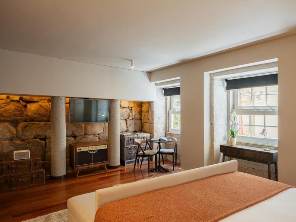 Pestana Vintage Porto Hotel & World Heritage Site Hotel in Porto