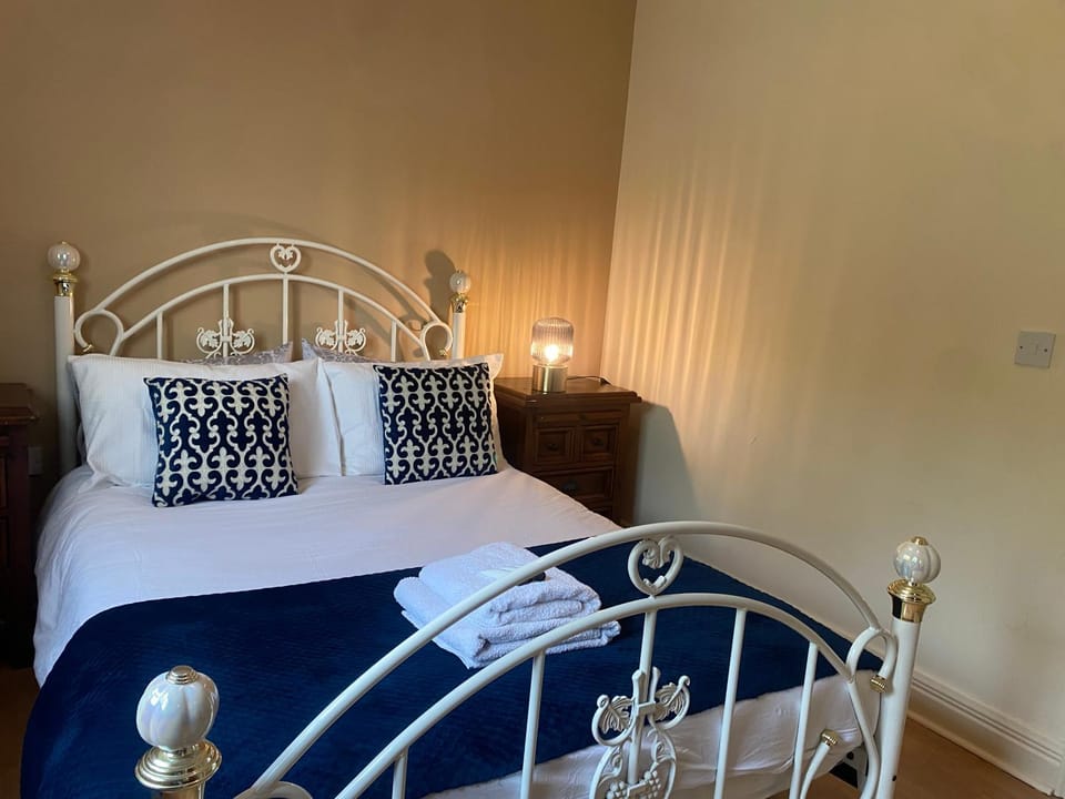 Kilronan 4 Bed House on castle grounds House in County Sligo