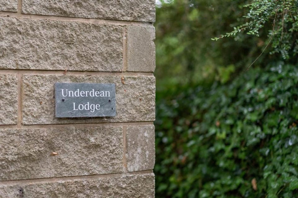 Underdean Lodge House in Forest of Dean