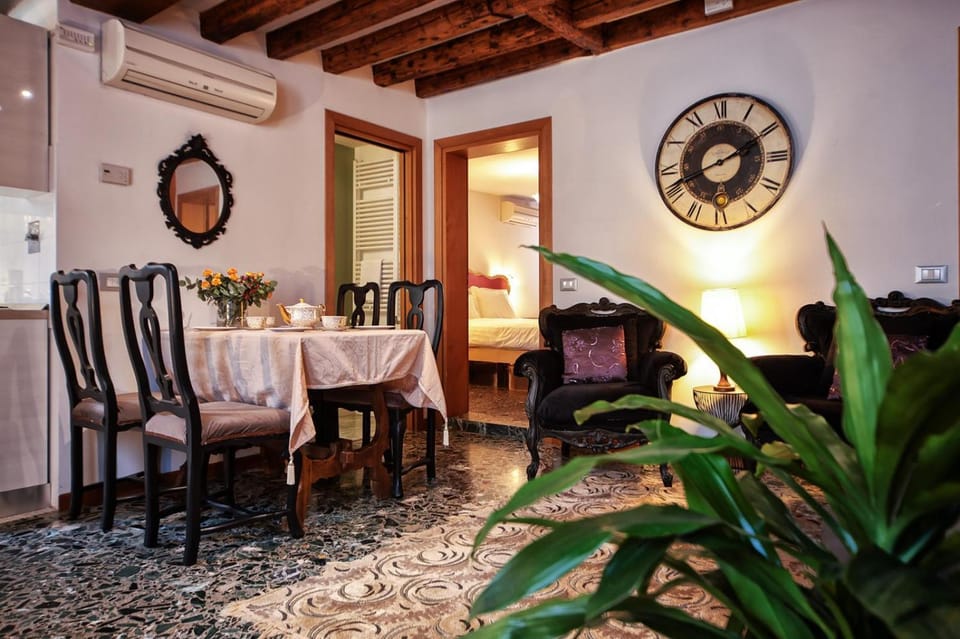 Ca' Rialto Apartment Apartment in San Marco