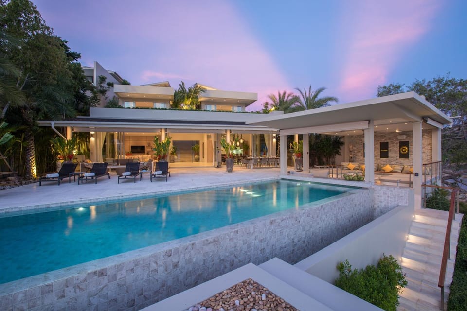 Property building, Swimming pool