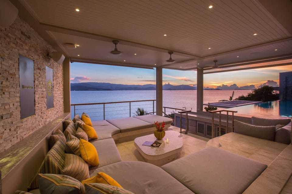 Patio, Balcony/Terrace, Lounge or bar, Sea view, Swimming pool