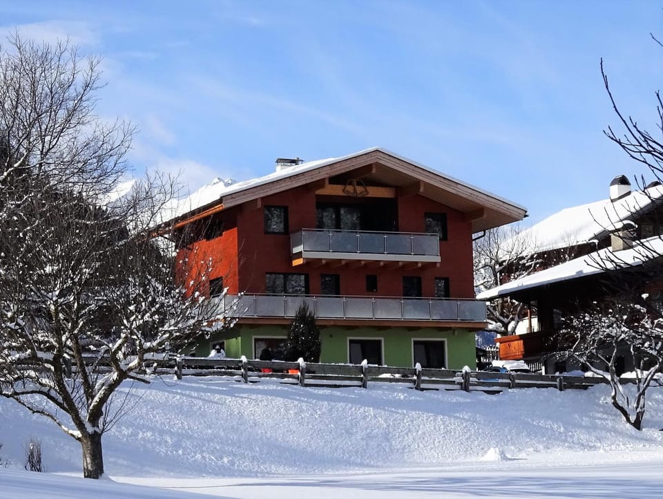 Natural landscape, Winter, Skiing, View (from property/room), On site, Mountain view, Area and facilities