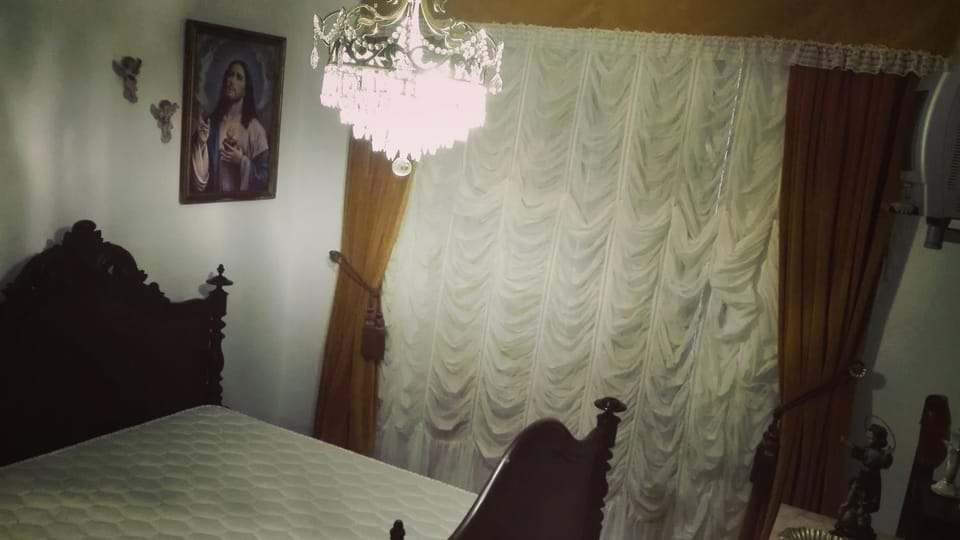Solar N.S. Aires Vacation rental in Costa da Caparica