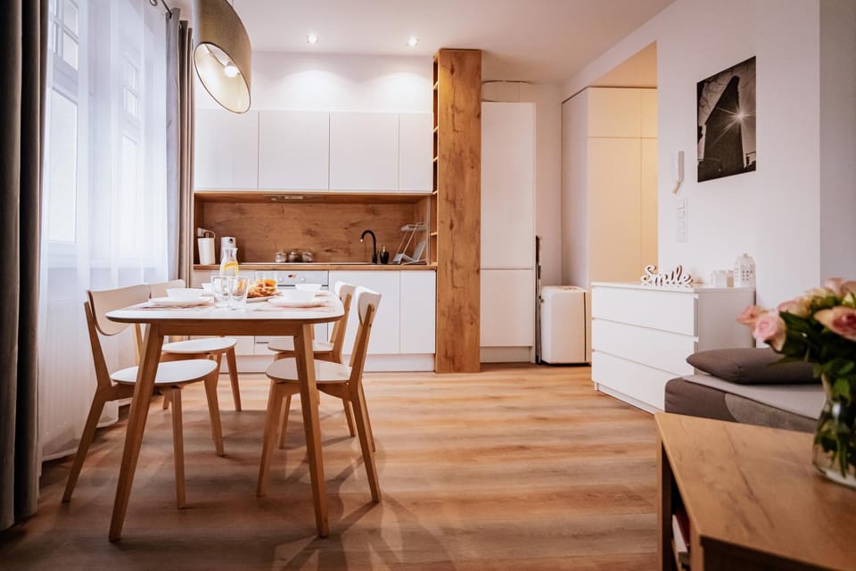 Kitchen or kitchenette, Living room, Dining area