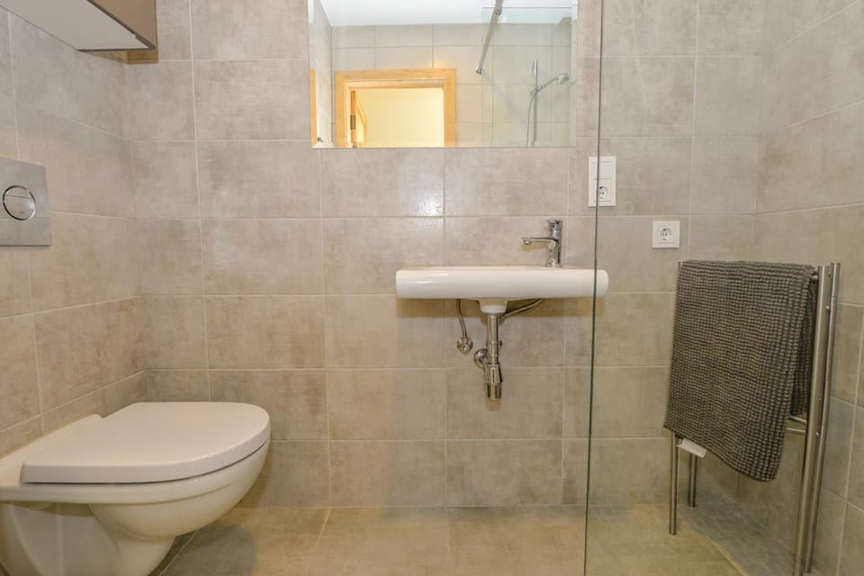 Vivaldi Lake House House in Lithuania