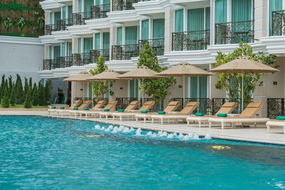 View (from property/room), Swimming pool
