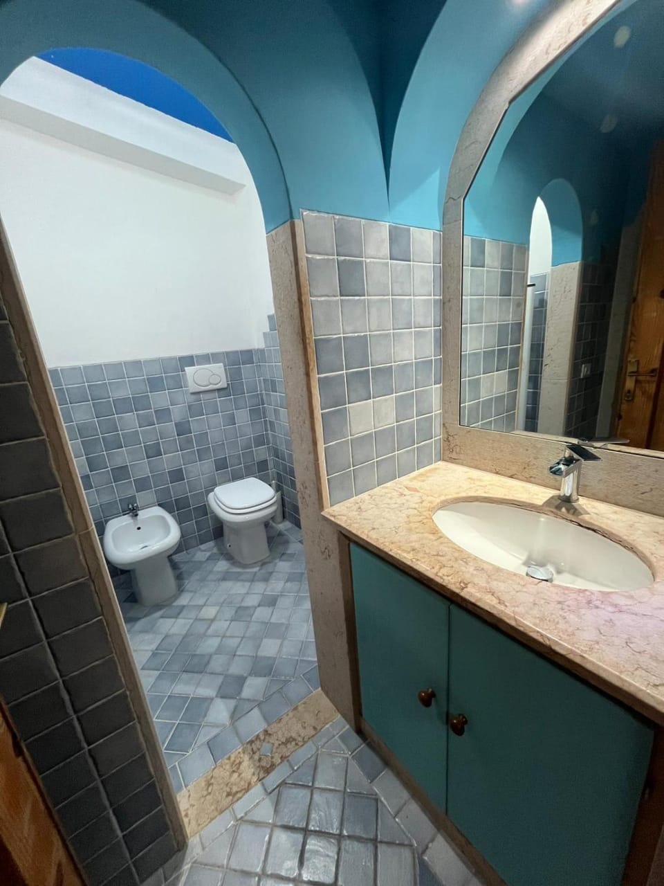 Toilet, Bathroom