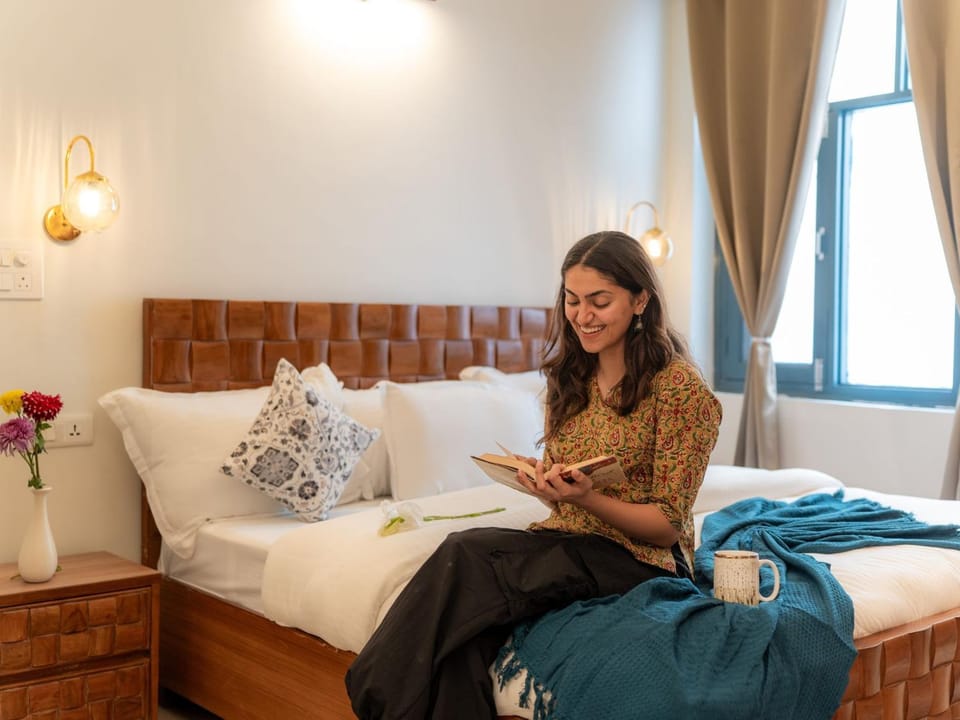 Bed, Bedroom, Guests