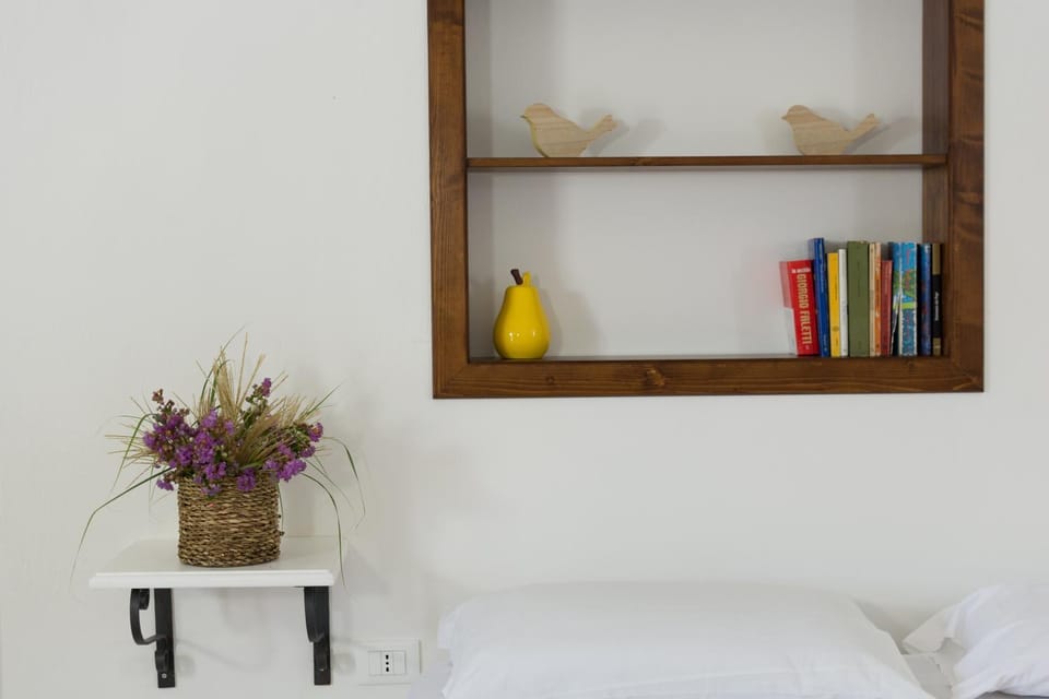 Decorative detail, Bedroom