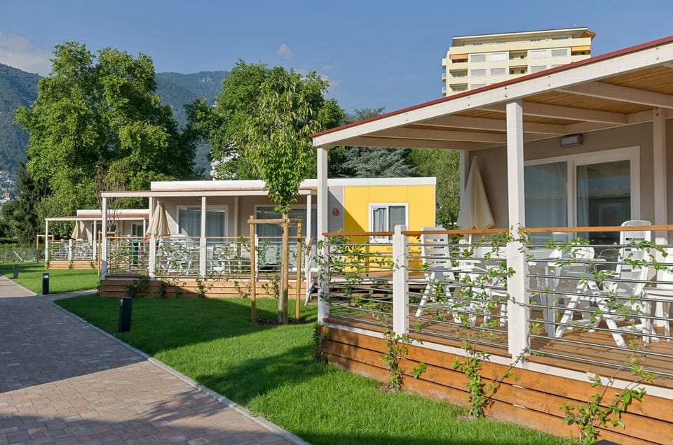 Property building, Garden