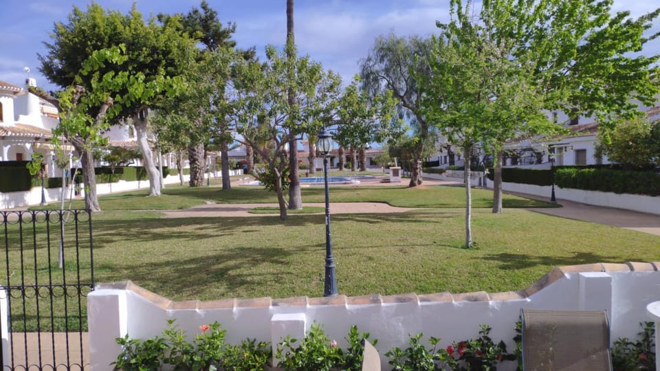 Facade/entrance, Garden view
