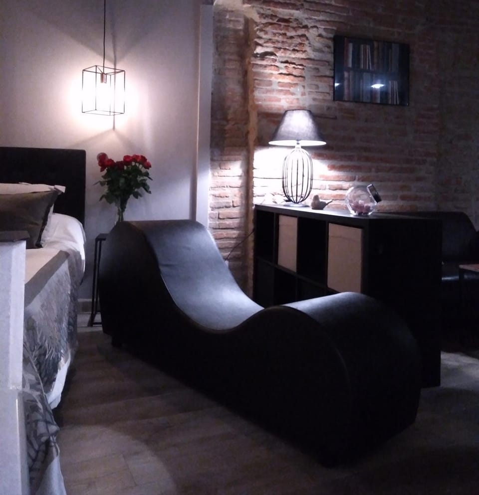 Bed, Other