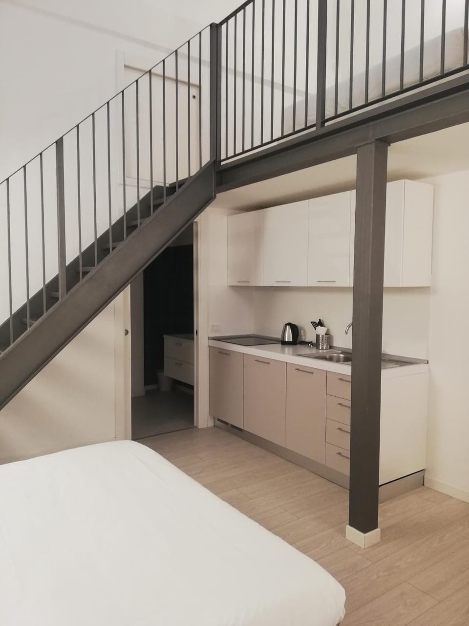 Bed, Bathroom, Kitchen or kitchenette, Photo of the whole room