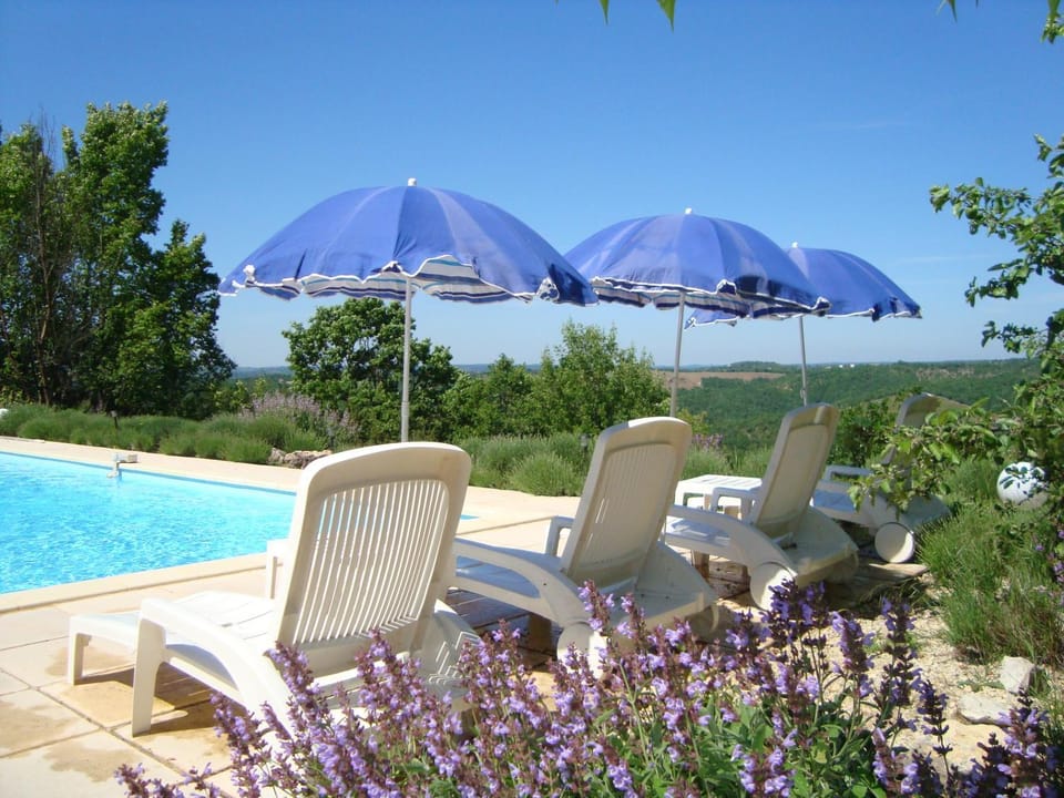 Patio, Pool view, Swimming pool