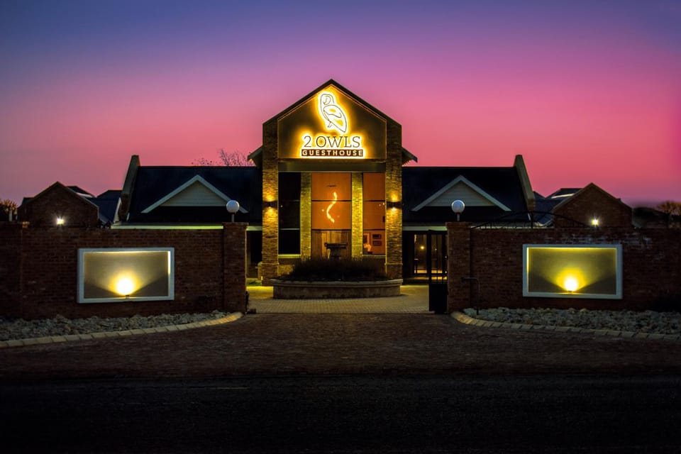 Property building, Night, Landmark view