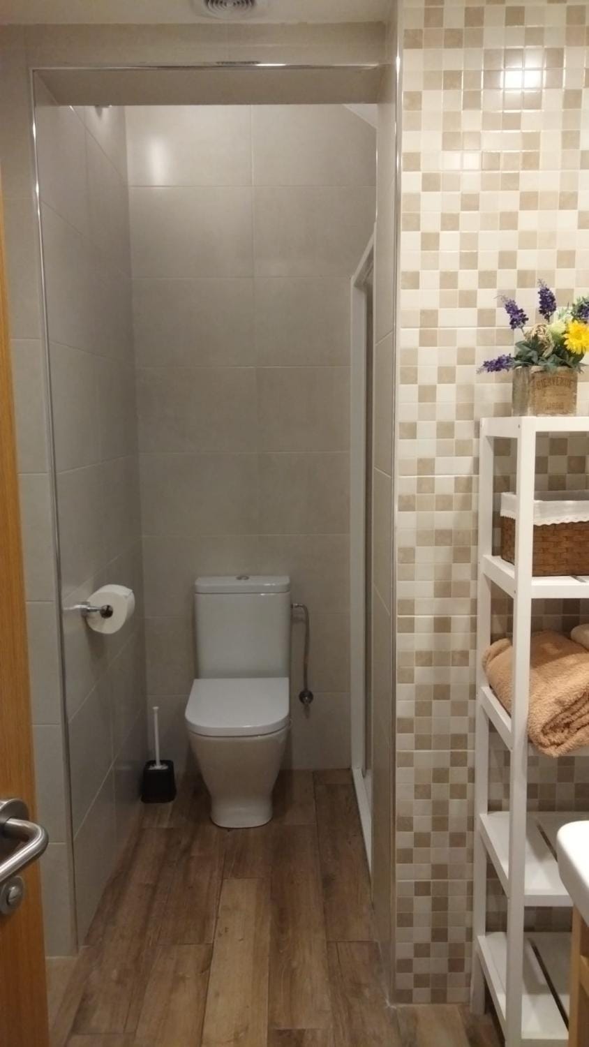 Shower, Bathroom, towels