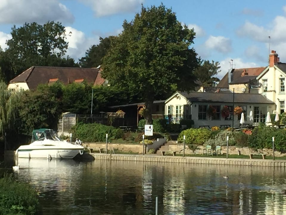 Old Beams Bed & Breakfast Bed and Breakfast in Wychavon District