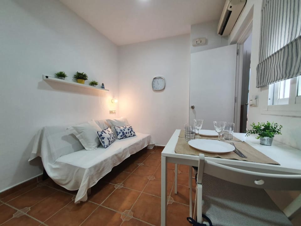 Hostal Canalejas Hotel in Cadiz