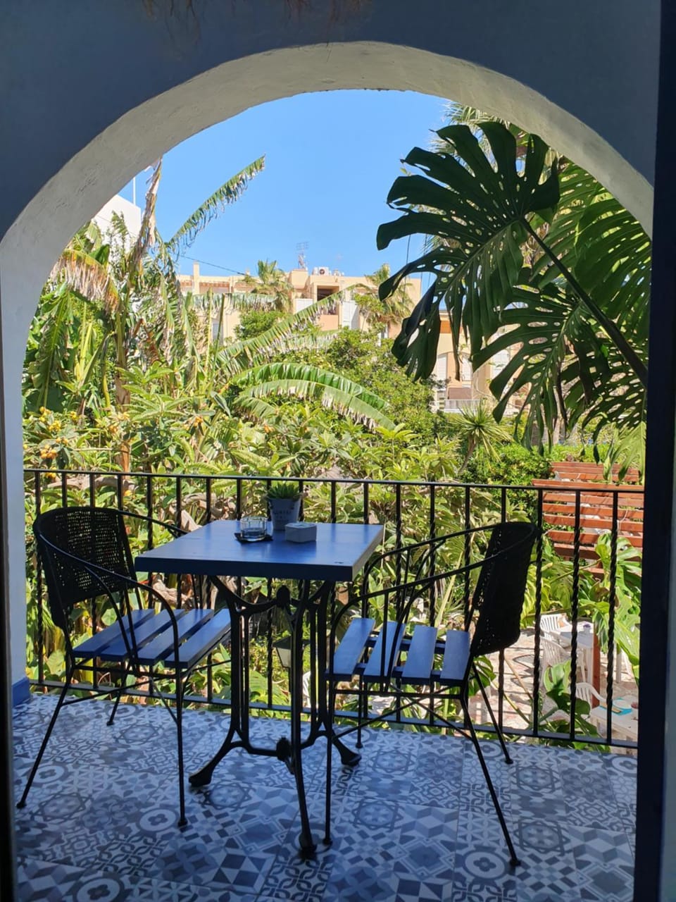 Restaurant/places to eat, Garden, Balcony/Terrace, Beach, Garden view, Breakfast, Parking, hair dryier, microwave, minibar