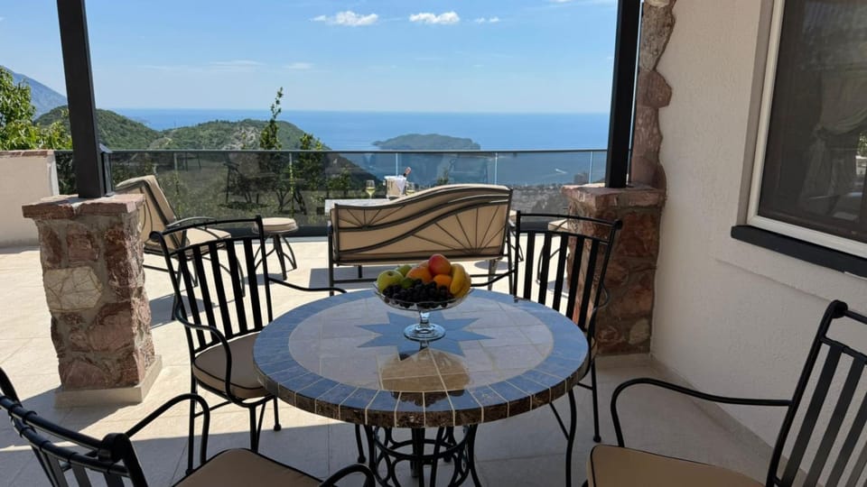 Villa La Musica House in Budva Municipality