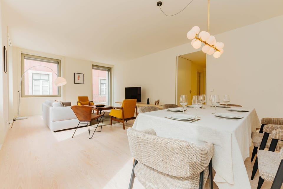 Living room, Dining area