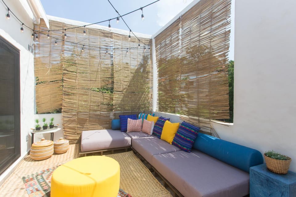 Balcony/Terrace, Living room