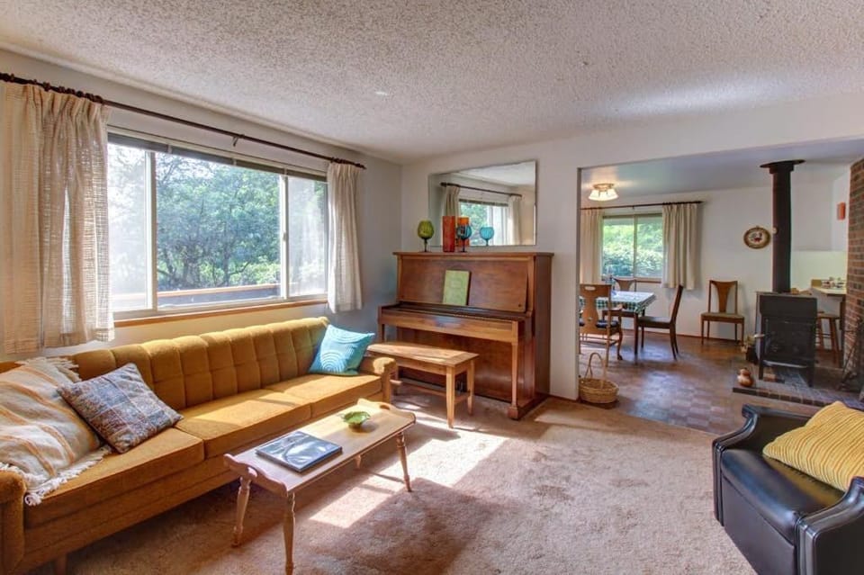 Bainbridge Tranquility House in Suquamish