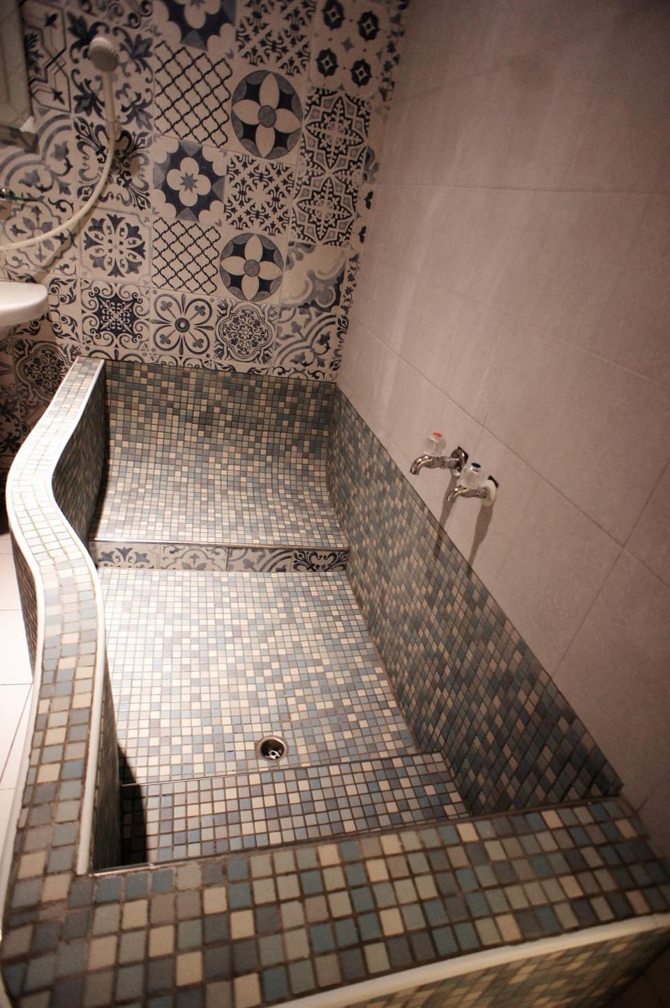 Xi Xin Guan Hot Spring Resort Inn in Kaohsiung