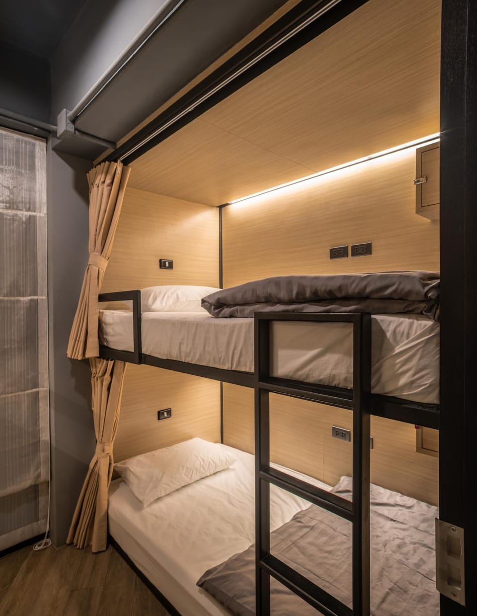 bunk bed