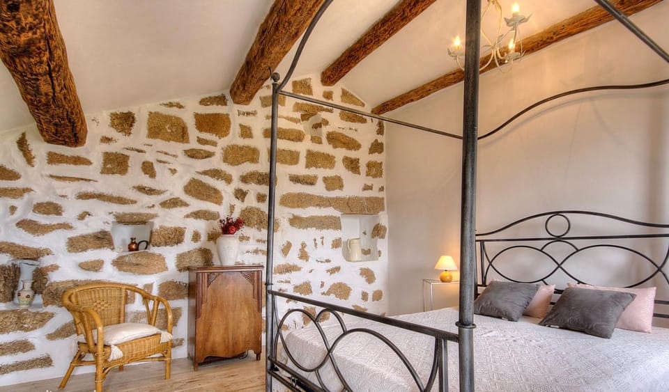 Gîte à Piscia de Figari Petru Barbara House in Corsica