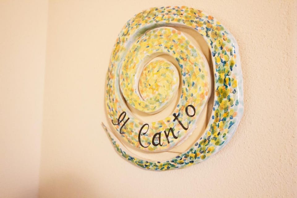 Decorative detail