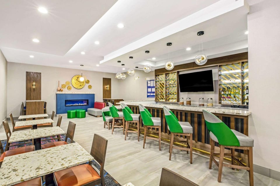 Lobby or reception, Lounge or bar, Lounge or bar, On site