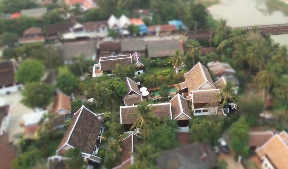 Property building, Neighbourhood, View (from property/room)