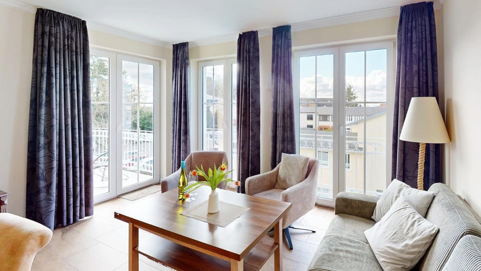 Sauna, TV and multimedia, Balcony/Terrace, Kitchen or kitchenette, Living room, Seating area, Dining area