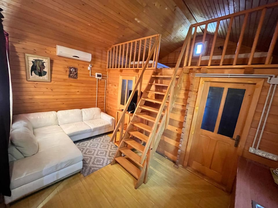 Colt de Rai Bed and Breakfast in Constanța County