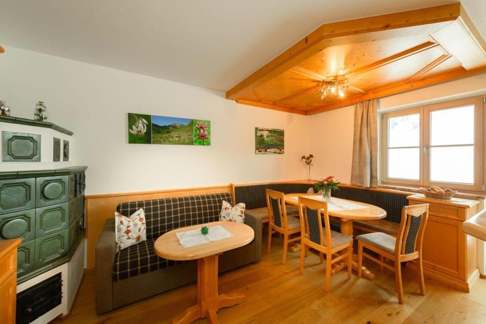 Biobauernhof AUBAUER Farm Stay in Salzburgerland