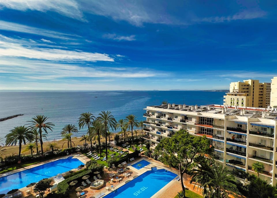 View (from property/room), Pool view, Sea view