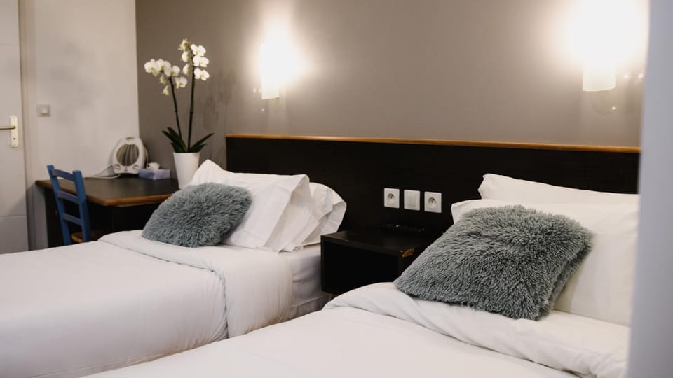 Hôtel des Arcades Hotel in Reims