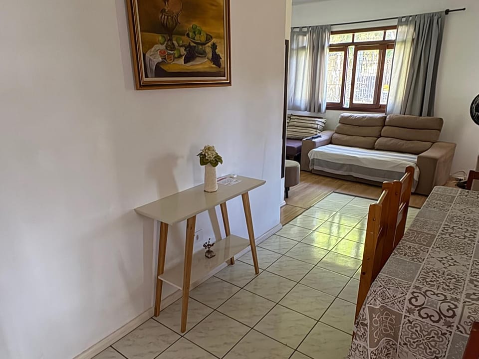 Casa com varanda próximo da Natureza Campground/ 
RV Resort in Foz do Iguaçu
