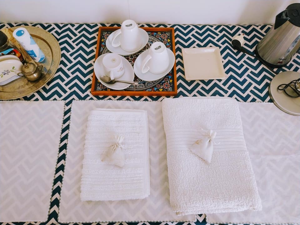Coffee/tea facilities, Bedroom, towels