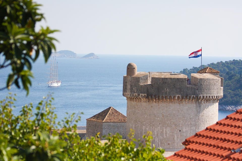 Day, Summer, City view, Sea view