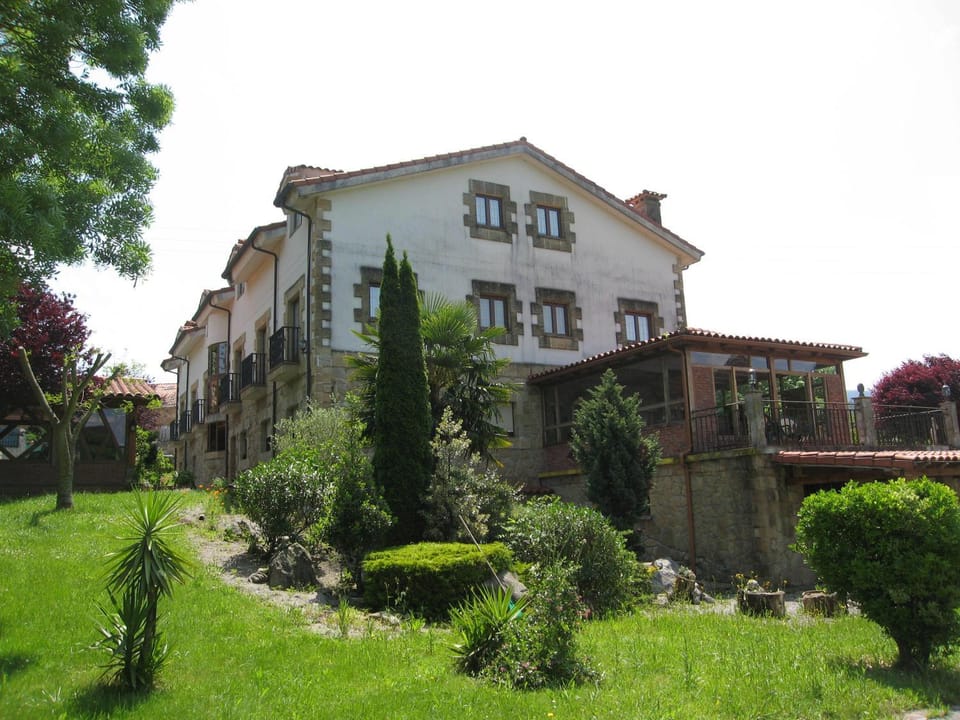 Property building, Day, Garden
