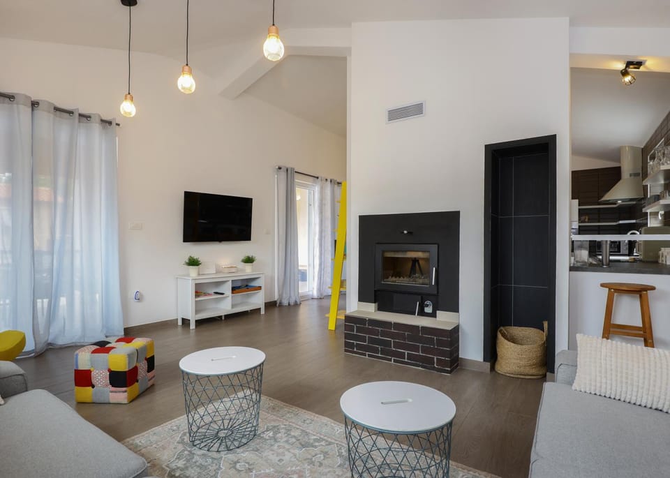 Luka's house Villa in Istria County